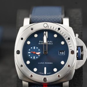 Panerai Submersible Quarantaquattro Luna Rossa Limited Blue Dial Pam01391