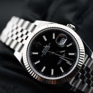 Rolex Datejust 41 Black Dial 126334 18kt White gold Fluted bezel B/P