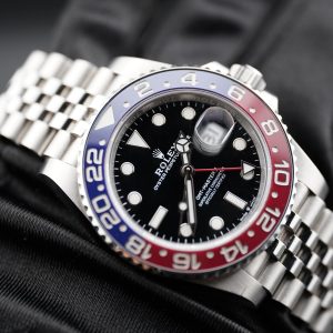 Rolex GMT-Master II 126710BLRO “Pepsi” – 2020 Full Set | Steel Jubilee Bracelet