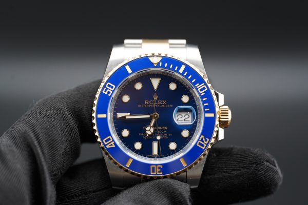 Rolex Submariner Date 116613LB – Two-Tone Bluesy – Full Set