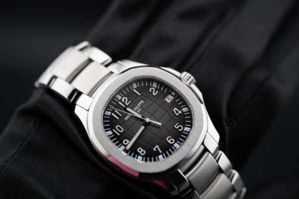 Patek Philippe Aquanaut 5167/1A Stainless Steel Bracelet Black Dial Full Set