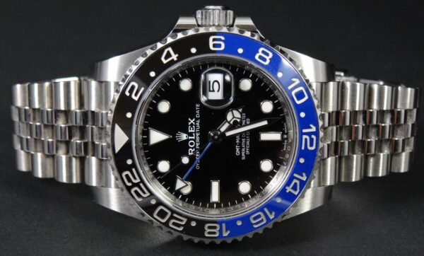 Rolex GMT-Master II batgirl 126710blnr B/P Jubilee bracelet