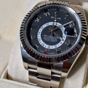 Rolex Sky-Dweller 18kt White Gold (full collector set)