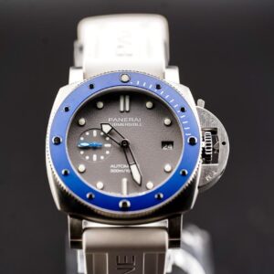 Panerai Submersible pam00959 Gray dial 42mm