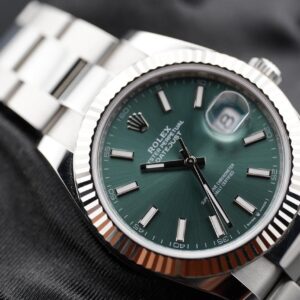 Rolex Datejust 41mm 126334 Green Dial Fluted Bezel Oyster Bracelet Box and papers 2026