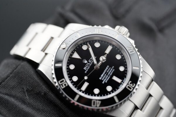 Rolex Submariner (No Date) 41mm No-date Black Watch 124060LN 2025 fullset