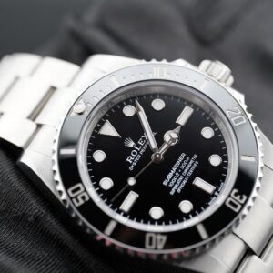 Rolex Submariner (No Date) 41mm No-date Black Watch 124060LN 2025 fullset