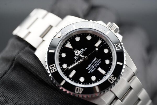 Rolex Submariner (No Date) BNIB Rolex Submariner 41mm No-date Black 2026