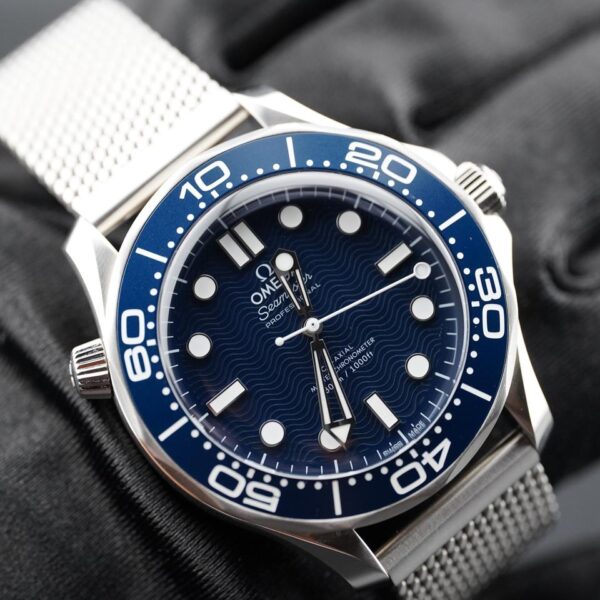 Omega Seamaster Diver 300 M 42mm James Bond 60th Anniversary 210.30.42.20.03.002 2026