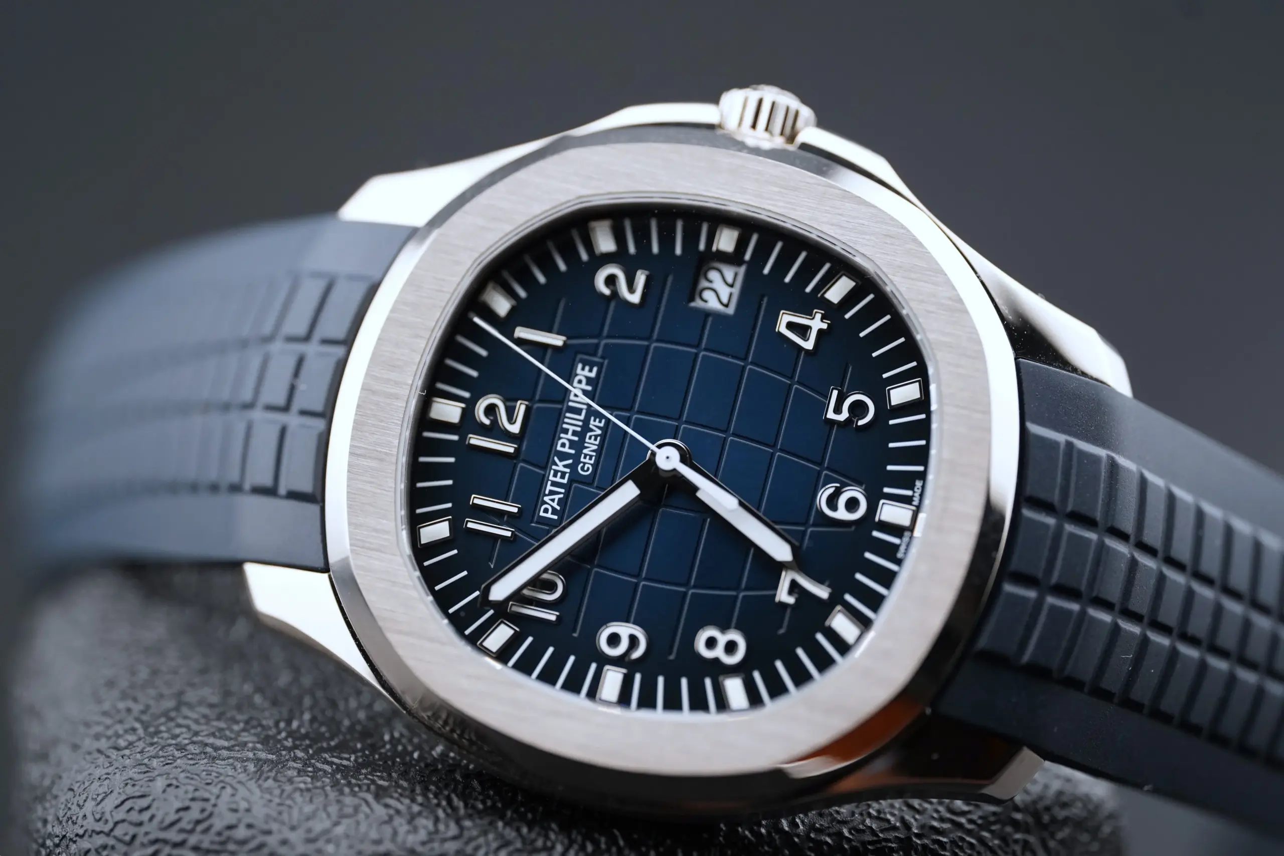 Luxury watch sourcing example for Patek Philippe