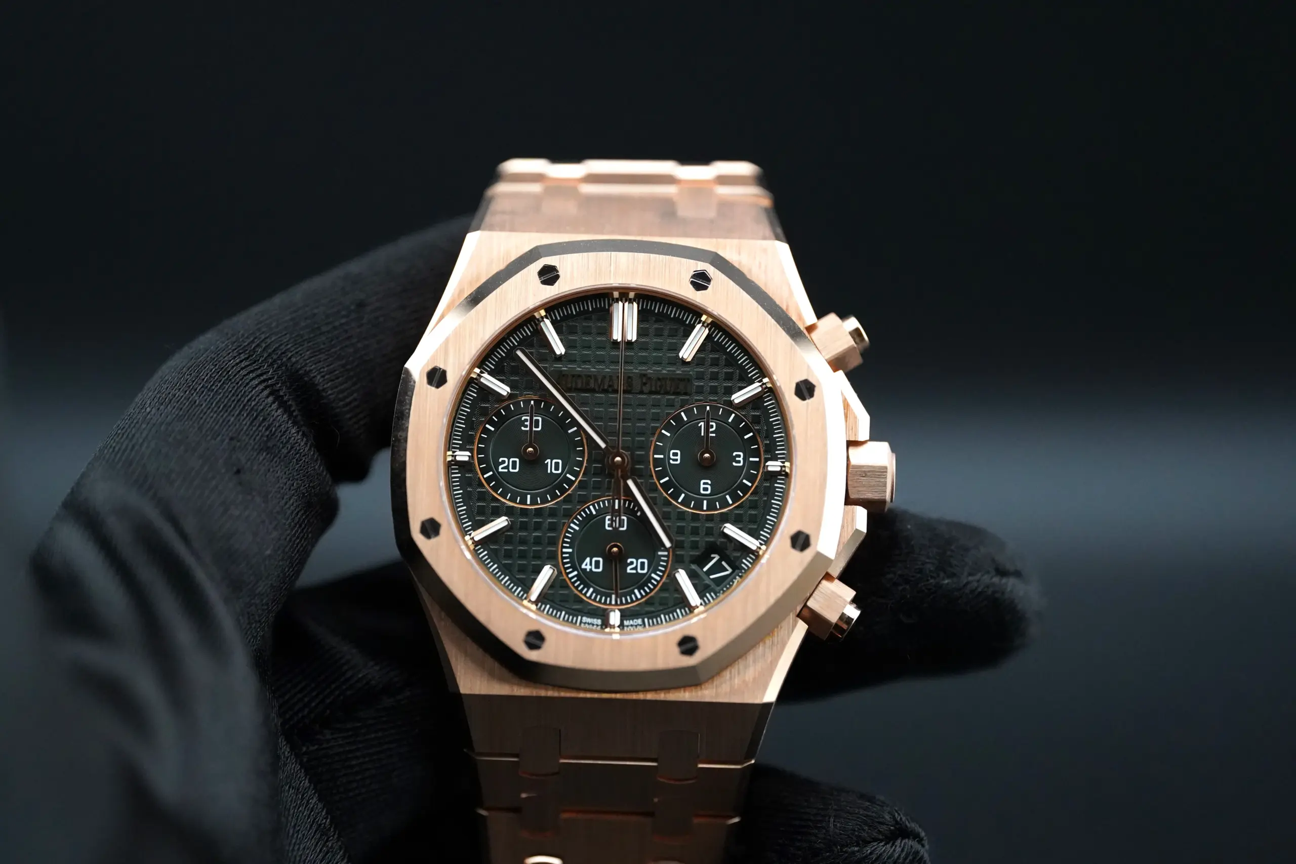 Luxury watch sourcing example for Audemars Piguet