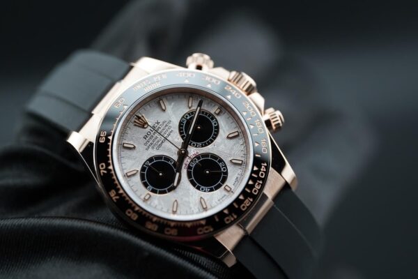 Rolex Daytona BNIB Cosmograph Daytona Meteorite Dial Rose gold 126515ln box and papers 2026