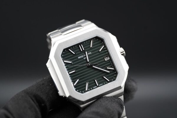Patek Philippe Cubitus 5821/1A-001 Olive Green Stainless Steel – unworn
