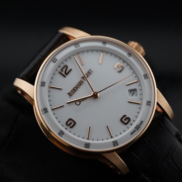 Audemars Piguet Code 11.59 15210OR White Dial Rose Gold – 2019 Full Set