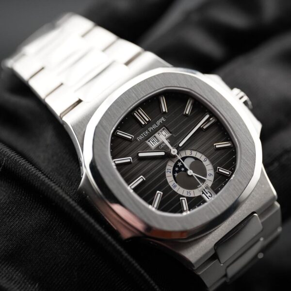 Patek Philippe Nautilus 5726/1A Gray Dial Pre-Owned Annual Calendar B/P 2017