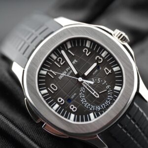 Patek Philippe Aquanaut Travel Time 5164A-001 2014 Full Set – Pre-Owned